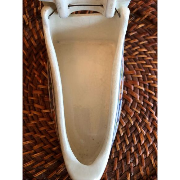 VINTAGE - 🎉HP🎉 Unique Decorative Porcelain Jewelry/Trinket BoxFrench Country - Picture 15 of 16